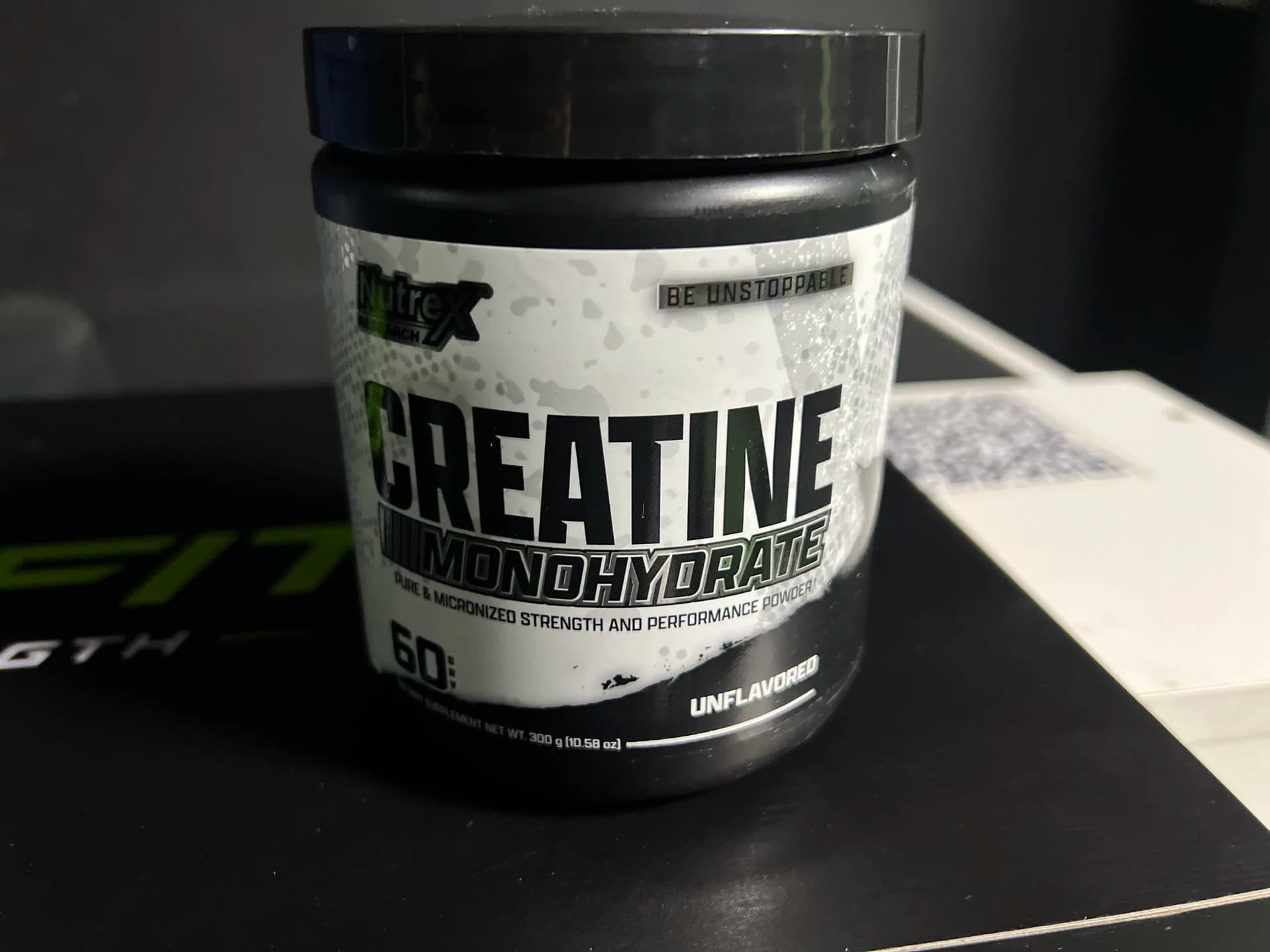 Creatina Monohidratada Micronizada Nutrex 300 g (60 servicios)